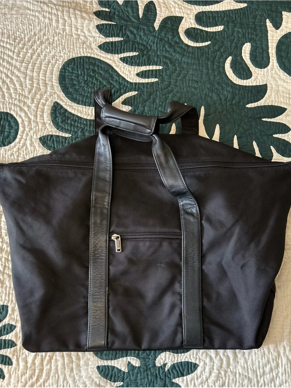 Authentic Tumi Black Men's Duffel Bag with Leather Trim